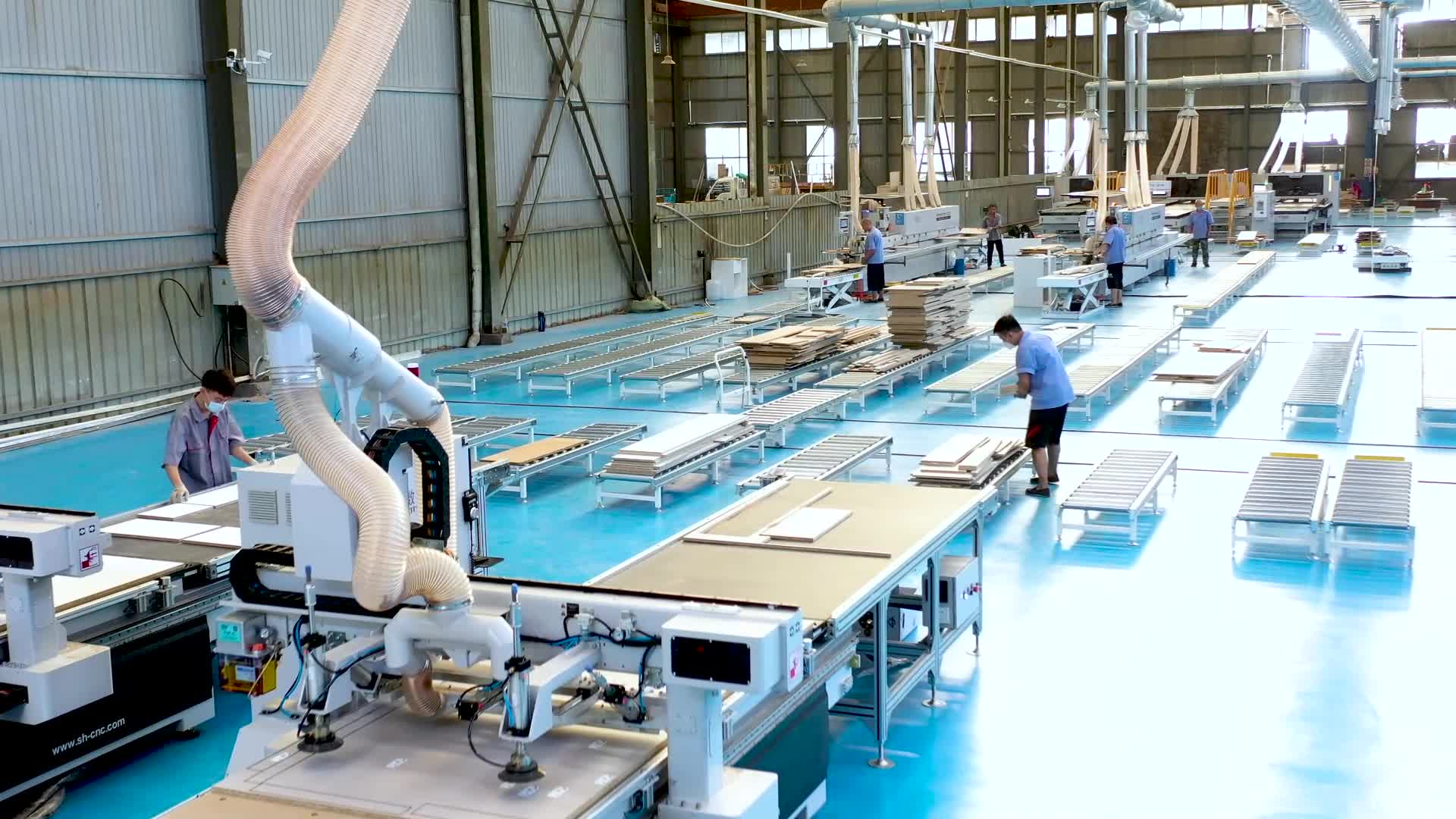 Excitech CNC постојано иновира во автоматско и интелигентно производство.